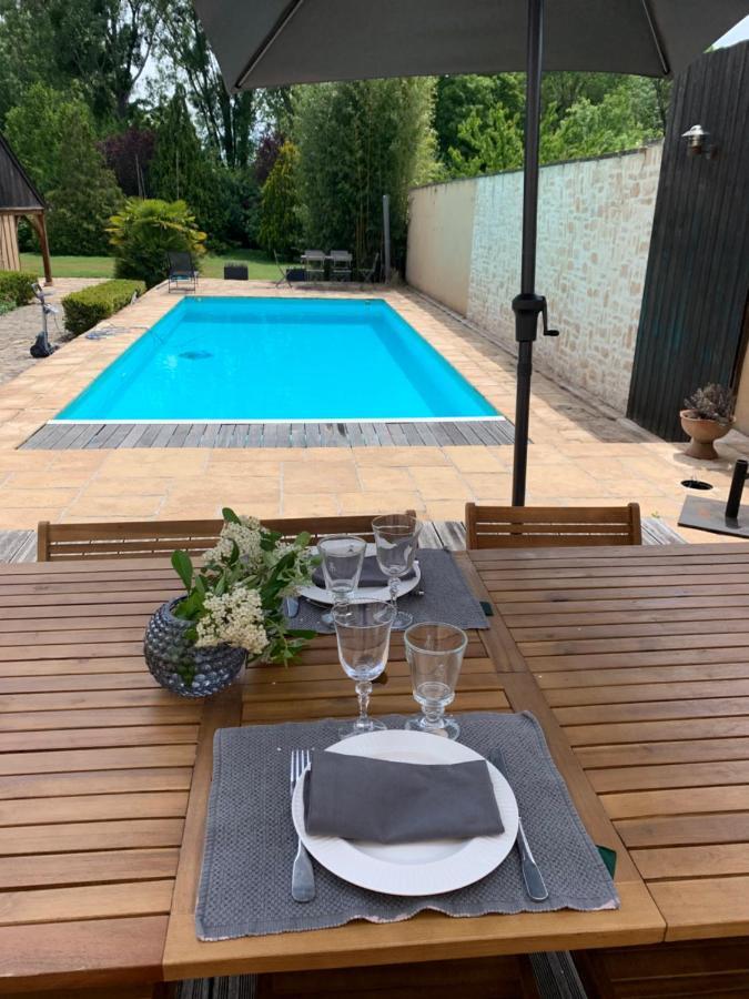 «  Le Relais » Hotel Arnage Bagian luar foto